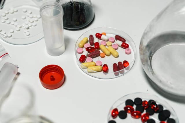 7 medicamente retrase din farmaciile din România  pentru neconformitate cu standardele UE