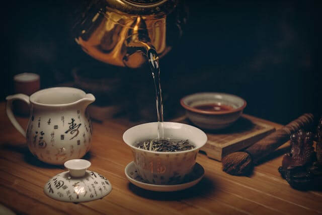 Când se bea ceaiul de tumeric?